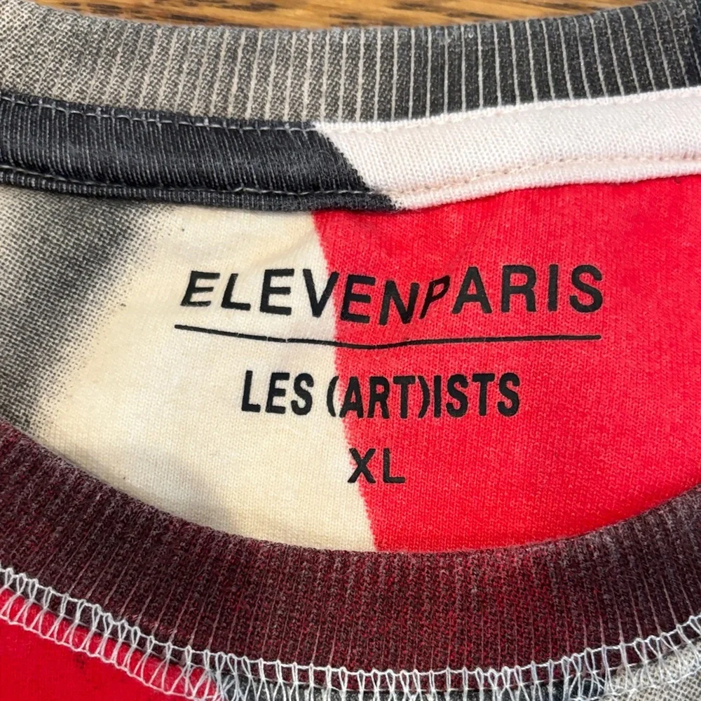 Vintage Eleven Paris Red, White & Black Graphic Crewneck Sweater/sweatshirt XL